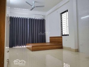 phòng trọ giá rẻ rộng rãi ở ngay cạnh hồ phú diễn 30m2, full đồ hơn 3 triệu