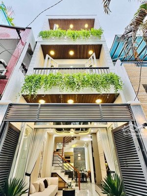 chính chủ cần bán nhà lê thị bạch cát, phường 11, quận 11-giá:3tỷ650/56,7m2(4,2x13,5)-3pn- sổ sẵn