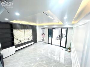 CHỈ 2,45 TỶ – NHÀ 3 TẦNG ĐỘC LẬP, ĐẸP MỚI NGAY TRUNG TÂM HÙNG VƯƠNG, HỒNG BÀNG