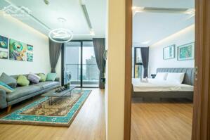 Cho thuê căn 1 ngủ tòa M1 Vinhomes Metropolis Liễu Giai vào ở được luôn, đủ đồ