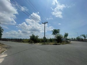 bán đất tại hùng vương, tân tiến, la gi, bình thuận, 33 triệu / m2, 1850 m2