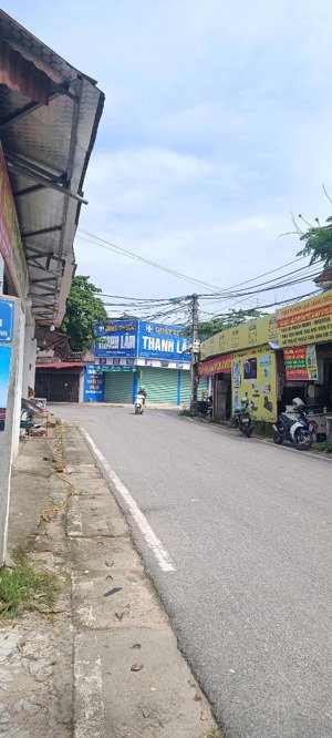 bán nhà 2 tầng 10m mặt đường nhựa thanh trí kinh doanh sầm uất