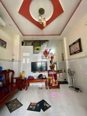 trung tâm tân bình - cách chợ phạm văn hai 100m - nhà 4 tầng btct - sổ đẹp - nhà mới
