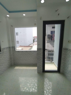 nhà 4 tầng đẹp tại dương bá trạc q8 5pn gần hẻm xe hơi giá chỉ 3.9 tỷ