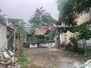 bán lô đất hơn 200m mặt đường trần phú , phường liên bảo tp vĩnh yên, lh xem thực tế