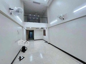 cho thuê nhà mặt tiền 13a nguyễn trọng tuyển, p.15, phú nhuận,