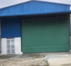 cho thuê kho-xưởng (như hình) dt:400m2- có điện 3fa-vphòng đường nhựa rộng 5m đc: vĩnh phú- thuận