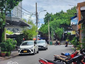 bán nhà riêng giá tốt tại q10 sổ hồng riêng