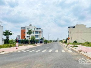 ra gấp trong tuần lô 147m2 ngay đường lê duẩn - gần công viên 3a - cách sb long thành 7p chỉ 2,25tỷ