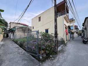 bán gấp nhà 2 tầng phố đinh điền, 60m2, mt 5m, ngõ thông, ô tô, kinh doanh, giá nhỉnh 3 tỷ