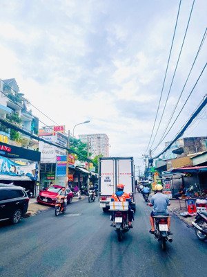 cho thuê nhà nguyên căn phan huy ích, cạnh trường chinh, hẻm 8m, 3 tầng, tiện làm văn phòng 13 tr