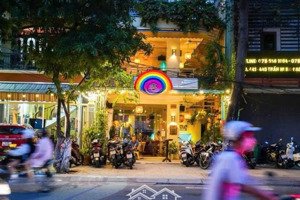 cực hiếm - bán nhà mặt tiền trần hưng đạo khu kd sầm uất nhất tp- đang có dòng tiền 40tr / tháng