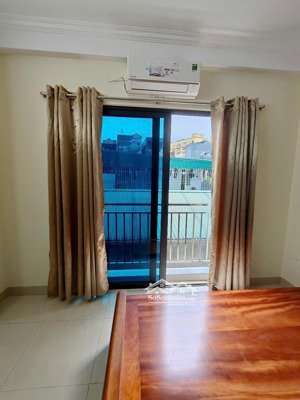 cho thuê căn hộ tầng 2,3,4, có thang máy, đầy đủ nội thất, ngõ 75 phố vĩnh phúc, ba đình, hn