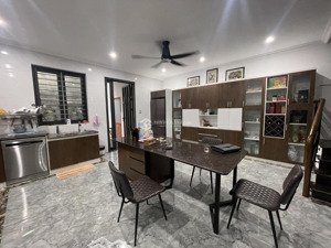 bán căn nhà vườn hoàn công đẹp gần 200m2 ngang 6m phường thắng nhất tp vũng tàu