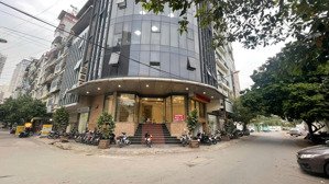 cho thuê mặt bằng kinh doanh tầng 1 ô góc có thể vào ngay vỉa hè rộng rãi giá rẻ