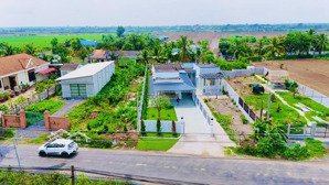 bán nhà sân vườn nghỉ dưỡng cây ăn trái, ao cá, không gian xanh mát nhộn nhịp, đông vui