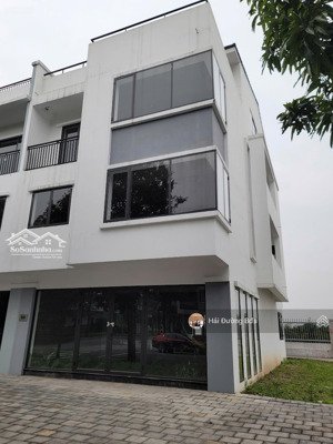 bán nhà số 3 mt hướng mát view vinpearl safari tại khu 1c sắp tới mở đường là đẹp nhất ecopark