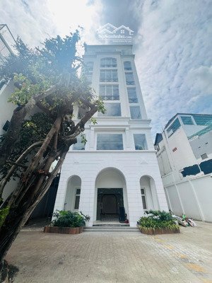 cho thuê toà nhà office building đường hoàng diệu, phú nhận
