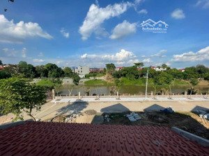 quỹ căn biệt thự góc trong khu đô thị quang minh