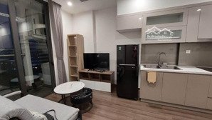 cho thuê căn hộ cao cấp vinhomes symphony full đồ, chỉ 11 triệu/tháng. lh/zalo: 