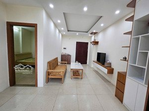 cho thuê căn 2pn - 1wc 57m2 tầng trung, ban công hướng mát. full nội thất tại chung cư phenikaa