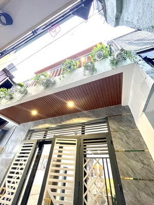 hiếm có tại quận 8 nhà ngang 6m 3pn ở ngay gần quận 1, quận 5 chỉ 3,95 tỷ