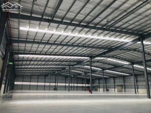  CHO THUÊ NHÀ XƯỞNG MỚI ĐẸP 4600M2 TẠI BẾN LỨC – LONG AN 