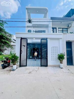 Cần Bán Gấp Nhà Bờ Kinh T14, Bình Chánh, 75m2, SHR, Giá chỉ 1,1T