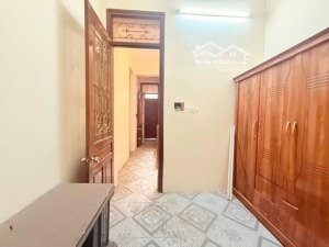 đường bưởi_ô tô vào nhà_vài bước ra phố_2 thoáng_dân xây_81m2_15.5 tỷ