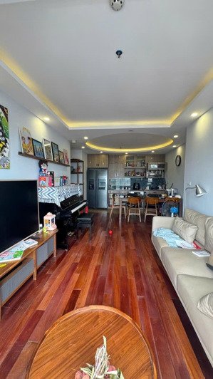chính chủ bán nhanh căn chung cư 26 liễu giai 98m2 3n2wc tầng trung
