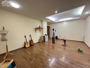 Cho thuê 3 ngủ cơ bản the pride, 102m, giá 10.5 triệu vào luôn