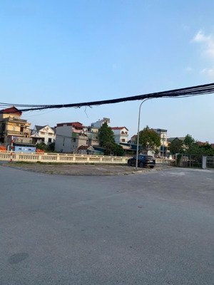 siêu phẩm đất đẹp tại đông dư, gia lâm 97m2 giá chỉ 4.35 tỷ!!