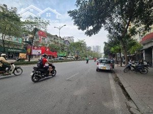 bán nhà mặt phố tại nguyễn hoàng, 69 tỷ, 77 m2, 4pn + 5wc, 8 tầng, hướng nam