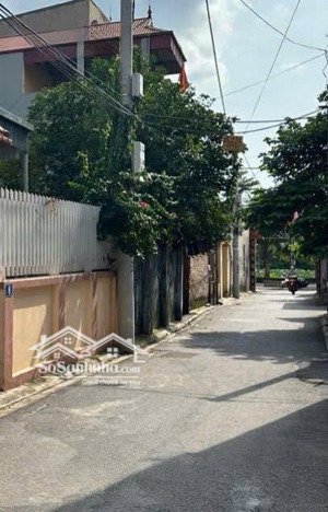 đất nền đẹp xịn tại cổ bi, đang chờ đón chủ mới với diện tích 52m². pháp lý đầy đủ, sổ đỏ sẵn