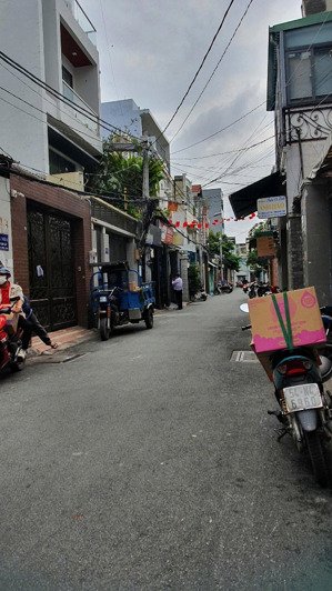 hot! chỉ 17,8 tỷ, 8mx15m, 120m2, bán nhà sát mt nguyễn văn thương, bình thạnh, hđt 25 triệu