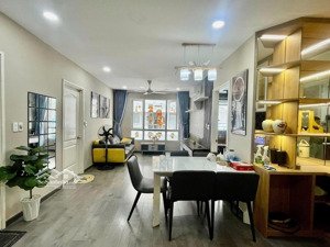 the carina võ văn kiệt 2pn 2wc 90m2