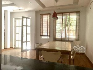 chính chủ gửi bán nhà phố nguyễn phúc lai, cách đường voi phục 15m, ô tô kinh doanh giá 26.8tỷ.