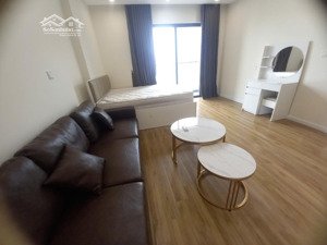 chính chủ cho thuê căn hộ 703 chung cư trinity 145 hồ mễ trì. 38m2 thiết kế studio, đủ nội thất đẹp