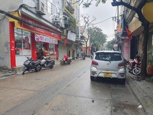 không có căn thứ 2 dân xây lô góc ngõ nông thẳng gần ôtô tránh giá hấp dẫn chỉ 3,8tỷ có ngay nhà