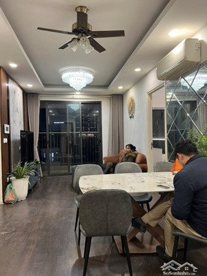 chính chủ bán căn 2pn 75m2 giá 6 tỷ 500tr, imperia sky garden 423 minh khai