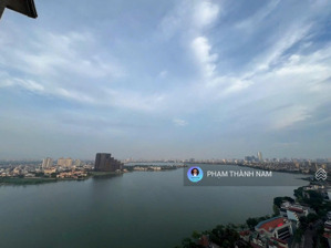 bán penthouse tầng cao 252m 3pn d. el dorado, 659a lạc long quân giá 47 tỷ