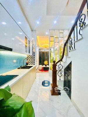 chính chủ bán nhà 73/26 số nhà 16 quan thổ 1, p hàng bột. nhà 4 tầng mới đẹp, sđcc. lh 