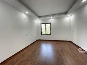 bán nhà quỳnh đô lô góc 3 mặt thoáng 55m2 6 tầng thang máy 15m ra oto giá 7 tỷ 45 có thương lượng