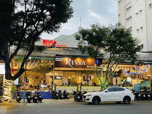 cho thuê đất 2mt phan đăng lưu với phùng văn cung, phú nhuận(20x58m) giá thuê 320tr/tháng