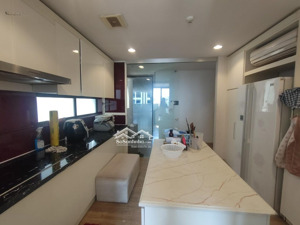 cho thuê căn hộ chung cư housinco nguyễn xiển, dt 120m2 gồm 3 ngủ 2 vs full nội thất xịn