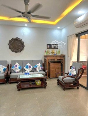 bán gấp căn hộ chung cư khánh hội 2, quận 4 sổ hồng riêng 83m2
