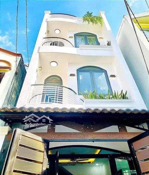 tôi chuyển công tác bán nhà cho thuê 26tr. đ.đào duy từ-q10.gần siêu thị coopmart.giá 3tỷ890/96,1m2