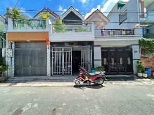bán nhà phố phường dĩ an đường trần hưng đạo tp hcm hoàn công đầy đủ giá rẻ