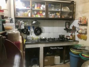 bán gấp trong tháng cách mạng tháng tám 128m 2 tầng phù hợp ở hoặc xây chdv