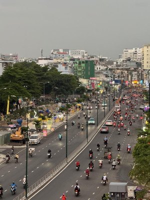 chiều ngang 12m góc 2mt đường dương quảng hàm, phù hợp chdv cho dòng tiền 300tr/ tháng hoặc phân lô
